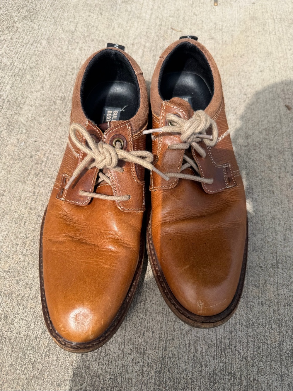 Men's Tan Leather Derby Shoes with Contrast Laces
